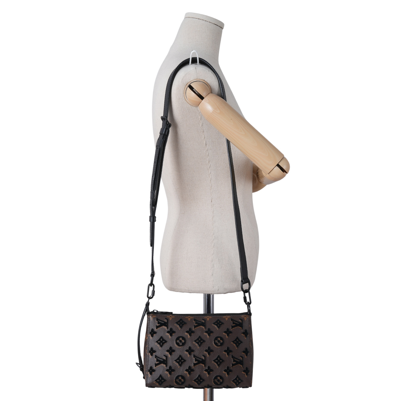 LOUIS VUITTON(USED)루이비통 트라이앵글 메신저 모노그램 버질 아블로 크로스백
